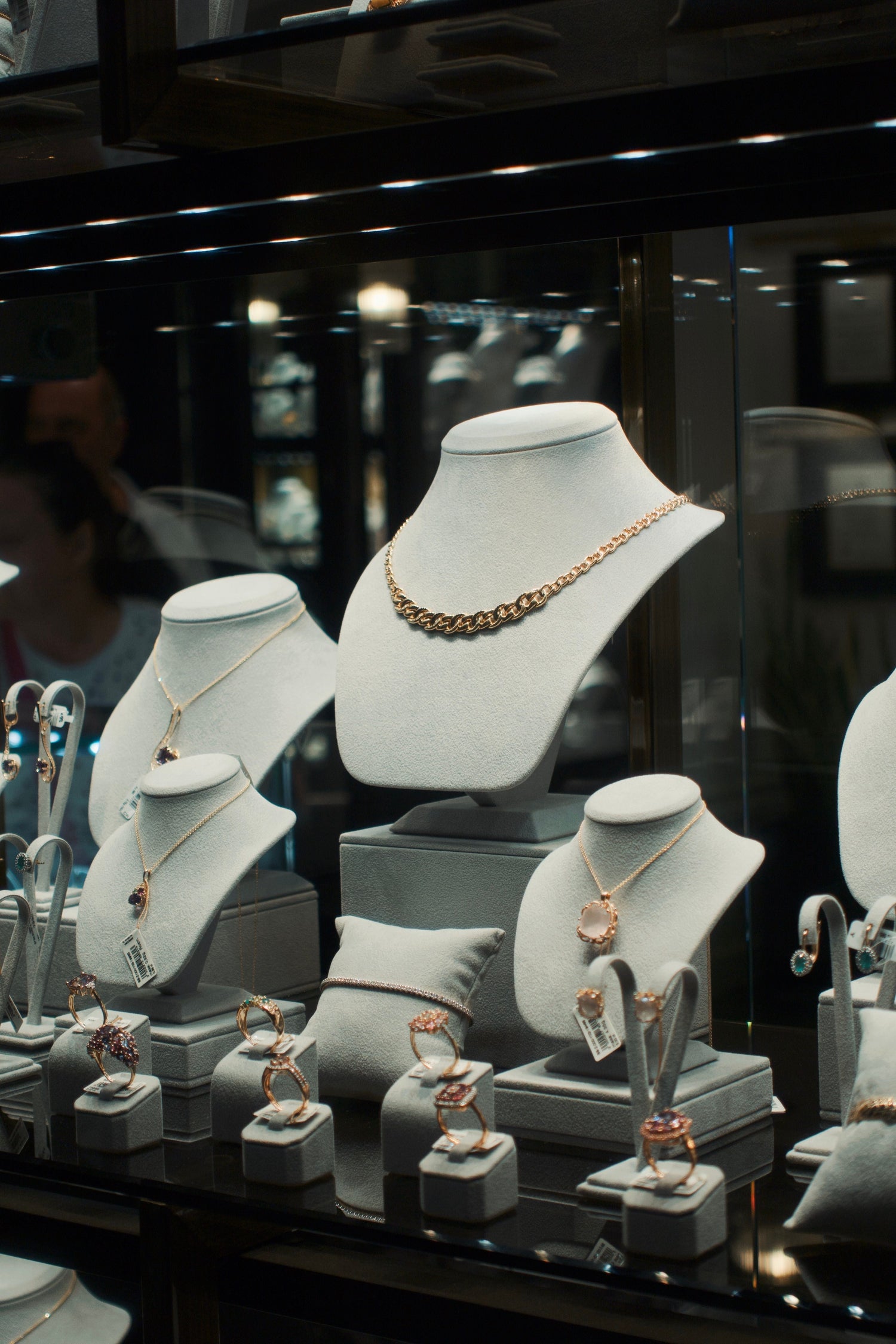 Jewelry & Accessories