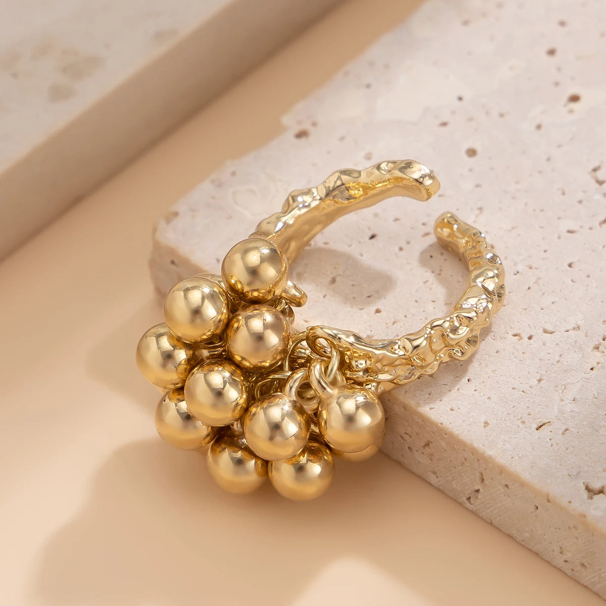 Nova Ball Ring