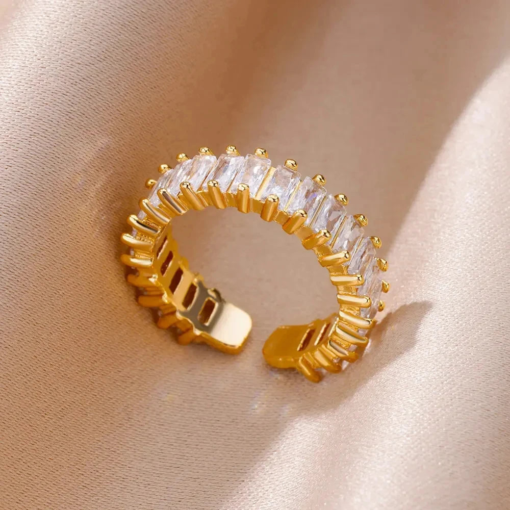 Eterna Gold Ring