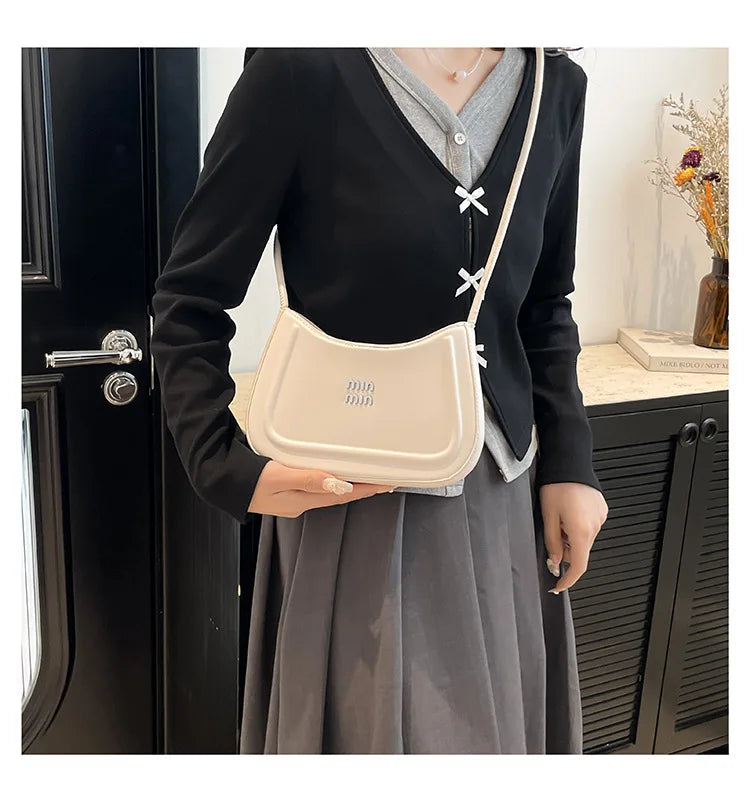 Aria Crescent Bag